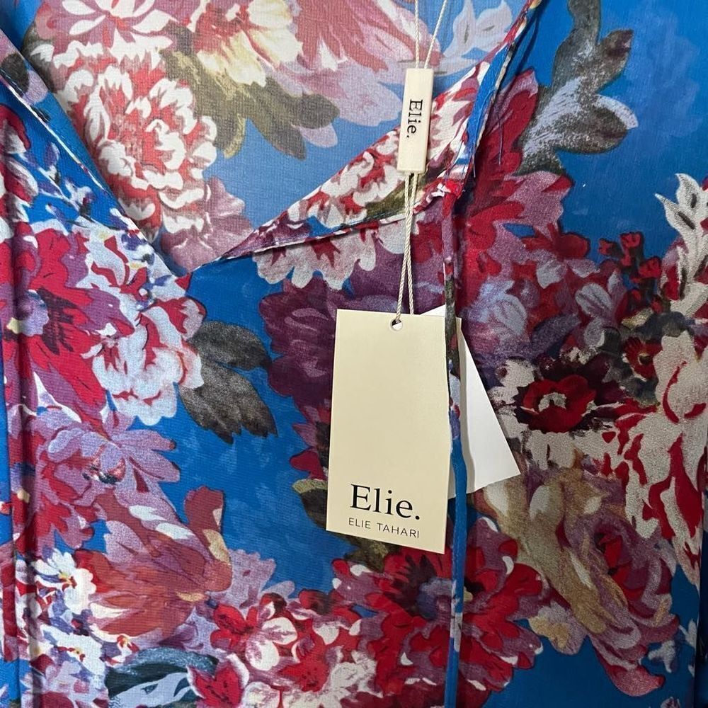 NWT Elie. Tahari Blue Spring Blossom Split Neck‎ Floral Printed Blouse Top S - Picture 5 of 9